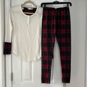 Pink Rose Pajama Pants & Top Size Small